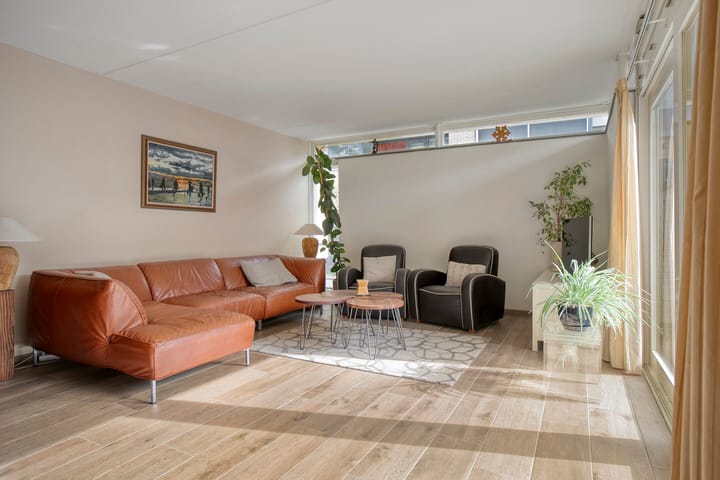 Foto 2 van Paradijsvogelhof 11