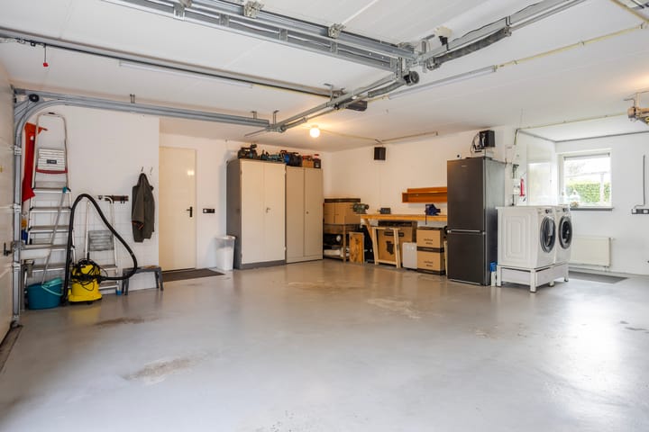 Photo 25 of De Lauwers 28