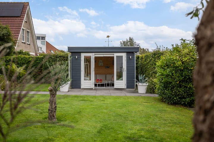 Photo 49 of De Lauwers 28