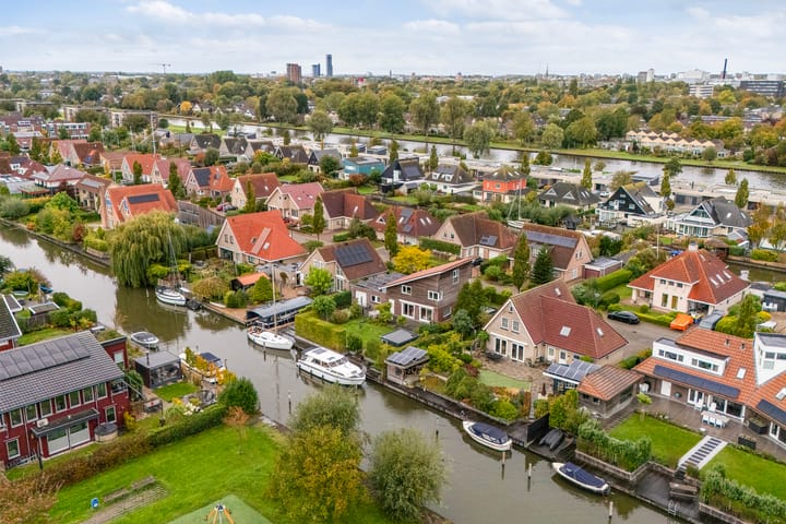 Photo 77 of De Lauwers 28