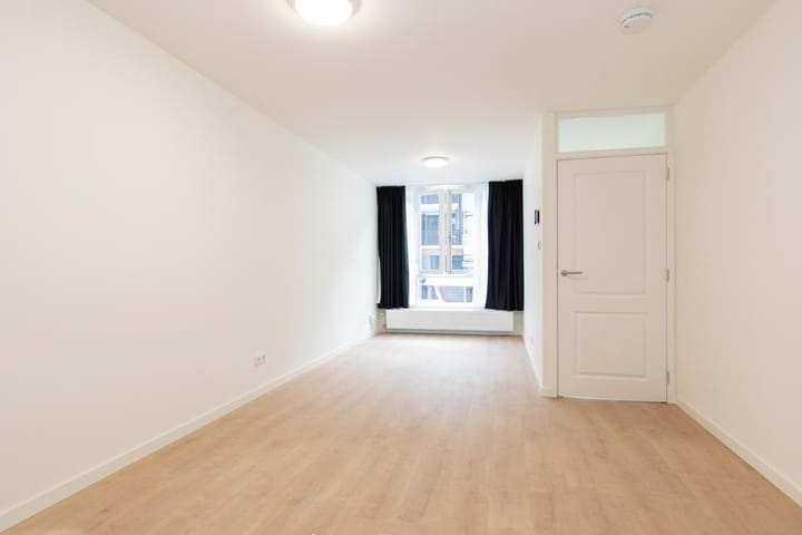 Foto 3 van Albert Cuypstraat 229-H