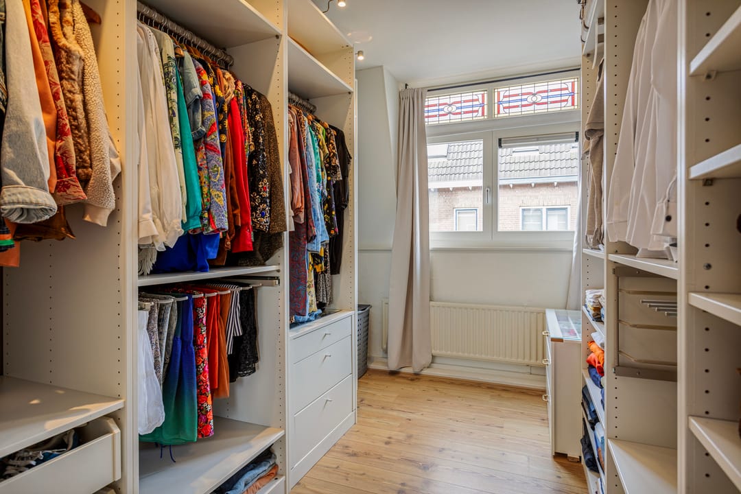 Photo 22 of Cornelis de Vriendtstraat 10