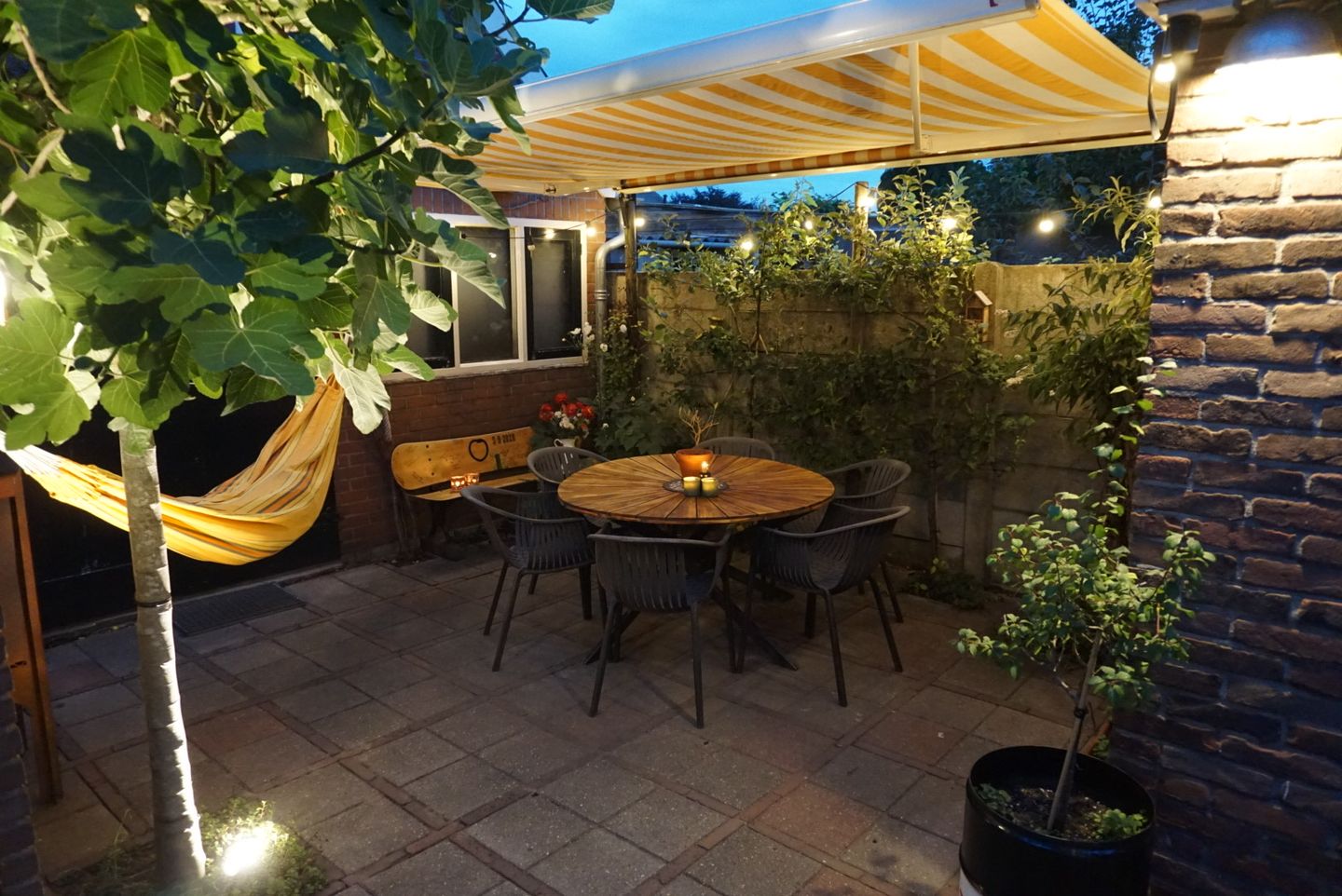 Photo 29 of Cornelis de Vriendtstraat 10