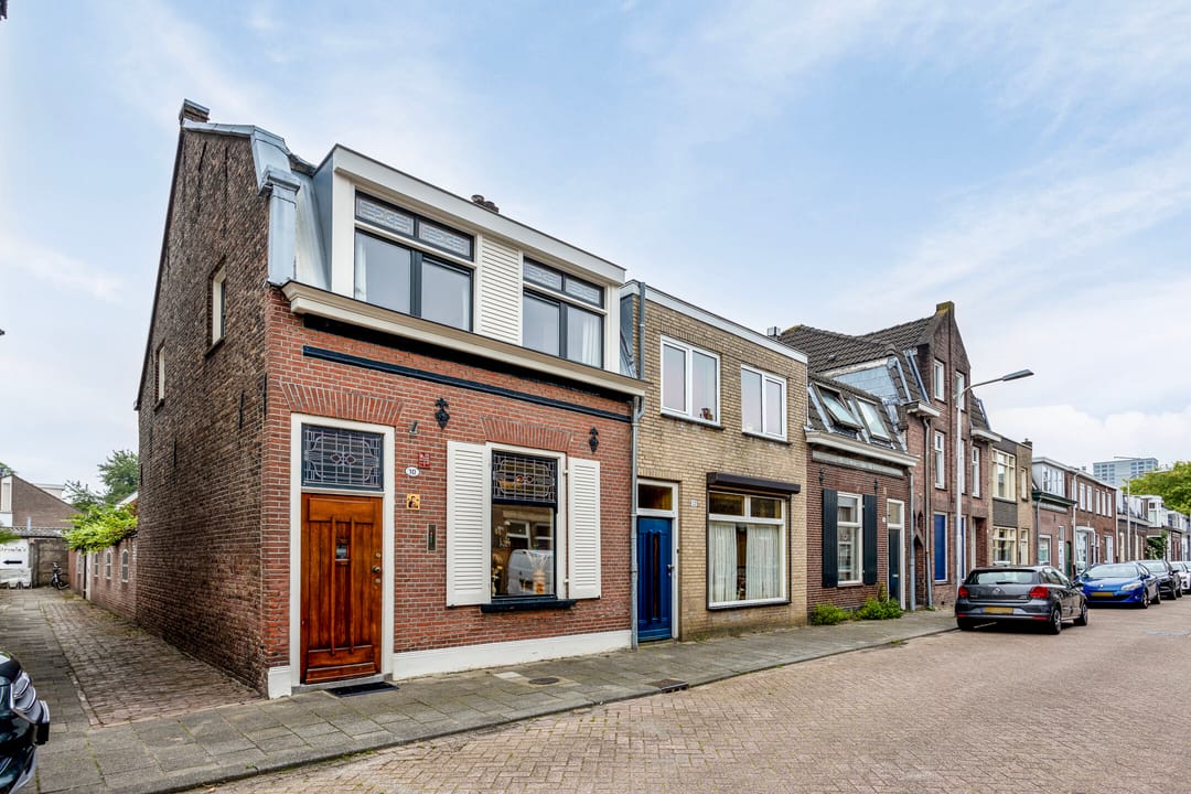 Photo 37 of Cornelis de Vriendtstraat 10
