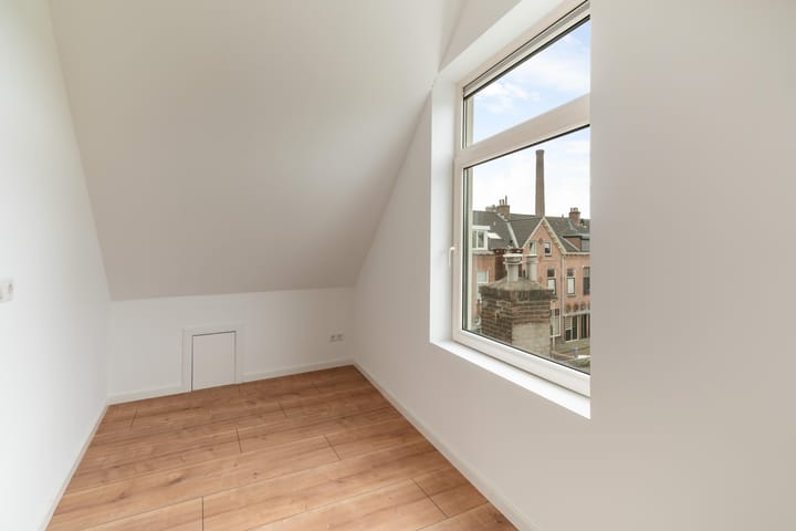 Foto 16 van Mauritsstraat 12-B