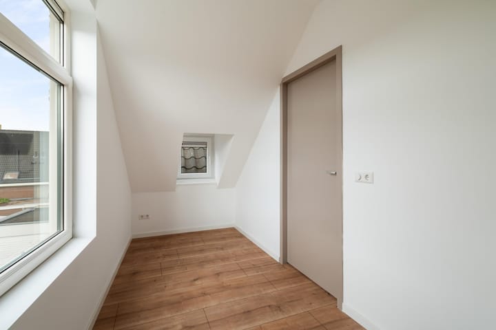 Foto 17 van Mauritsstraat 12-B