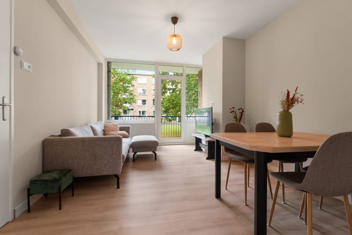 Foto 1 van Heidevenstraat 135