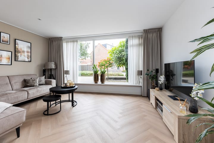 Foto 3 van Azaleastraat 17