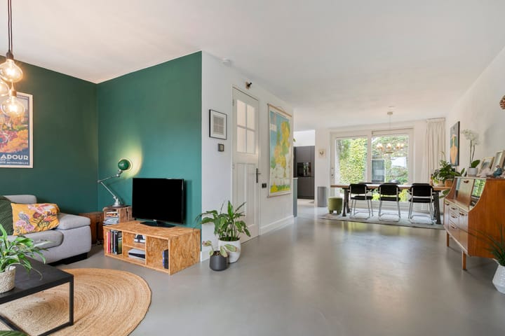 Foto 10 van Limburgstraat 28