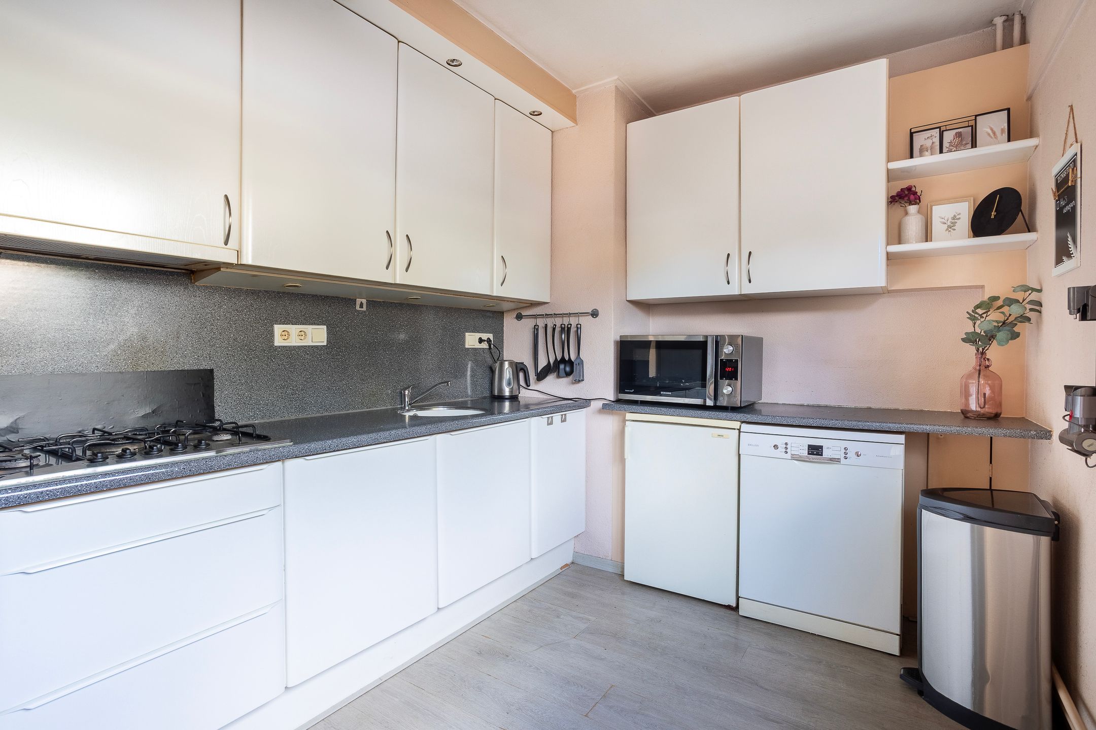 Photo 15 of Leigraaf 41