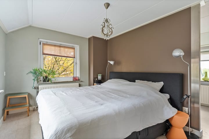 Foto 31 van Burgemeester Schuitestraat 17