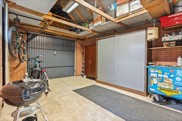 Foto 36 van Burgemeester Schuitestraat 17