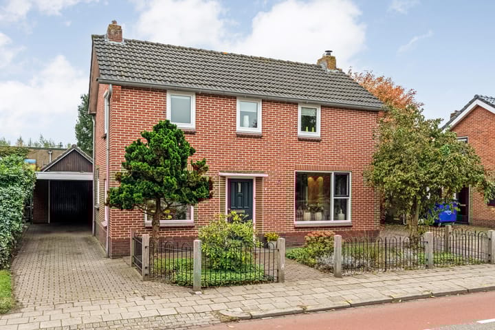 Foto 49 van Burgemeester Schuitestraat 17