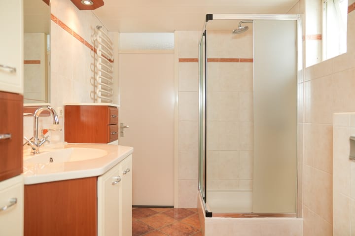 Photo 16 of Van Buurenstraat 12