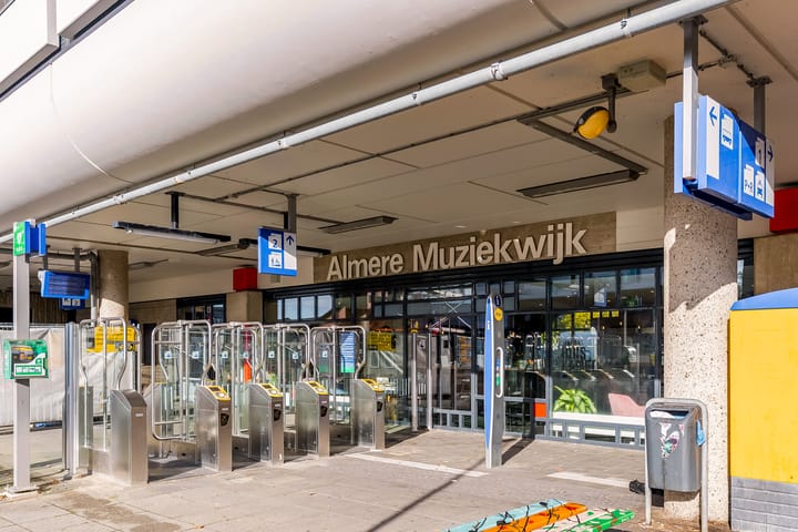 Foto 31 van Glinkastraat 253