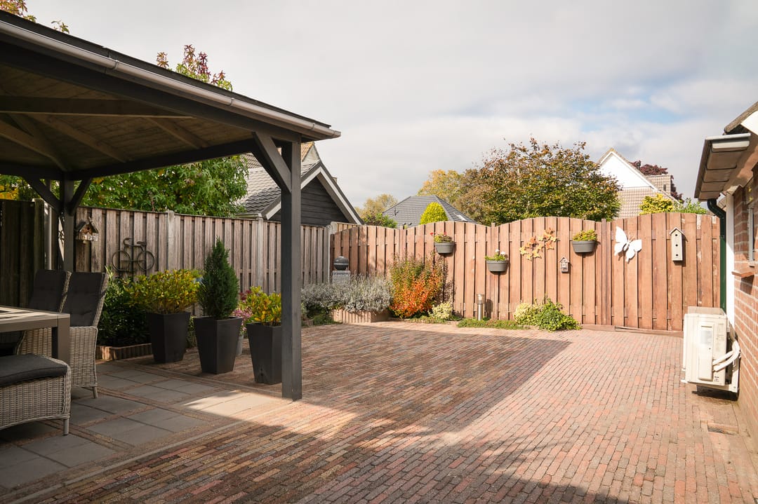 Foto 22 van Van Buurenstraat 12