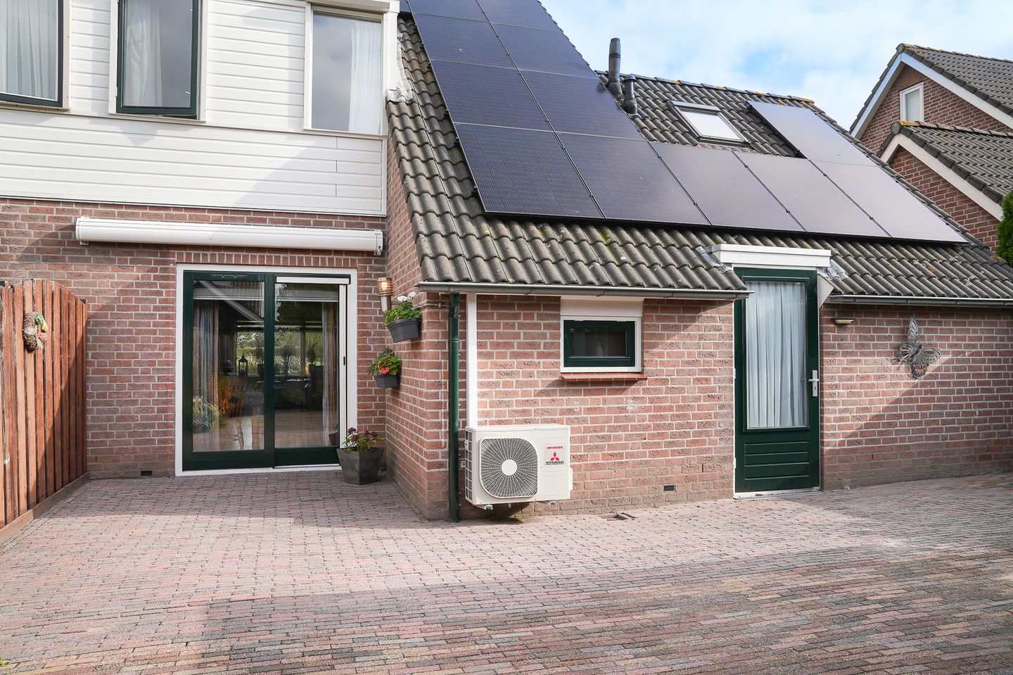 Foto 25 van Van Buurenstraat 12