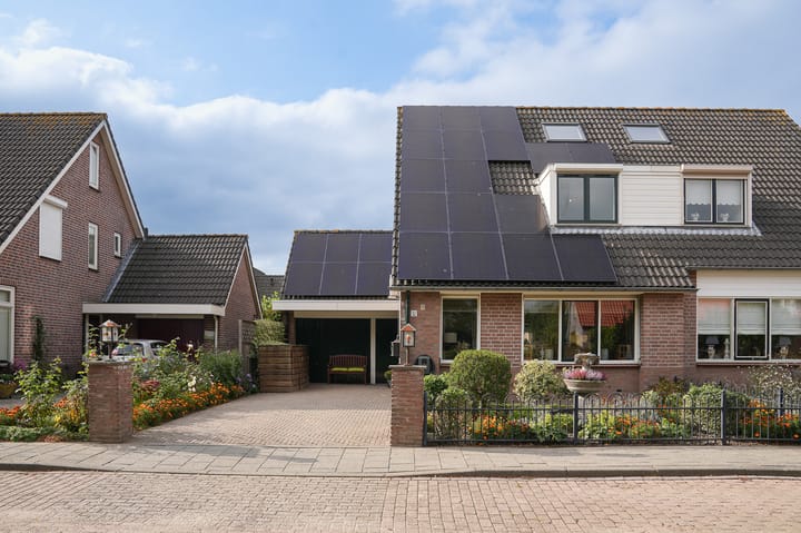 Photo 31 of Van Buurenstraat 12