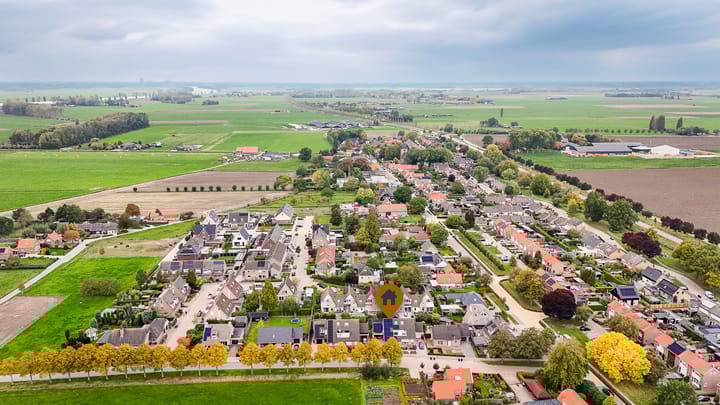 Photo 35 of Van Buurenstraat 12