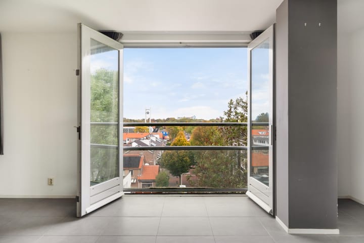 Foto 3 van Stadhoudersplein 67