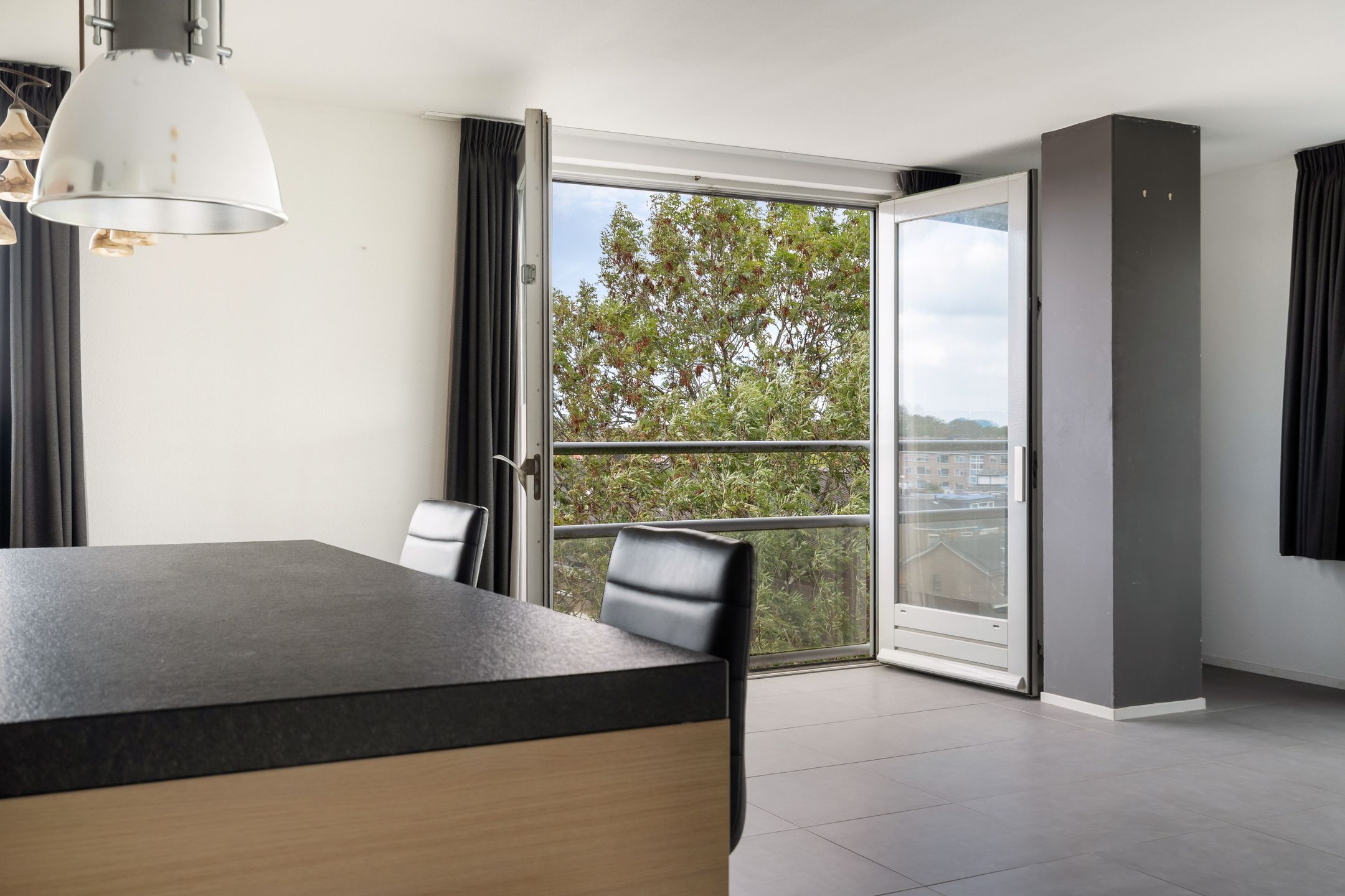 Foto 15 van Stadhoudersplein 67