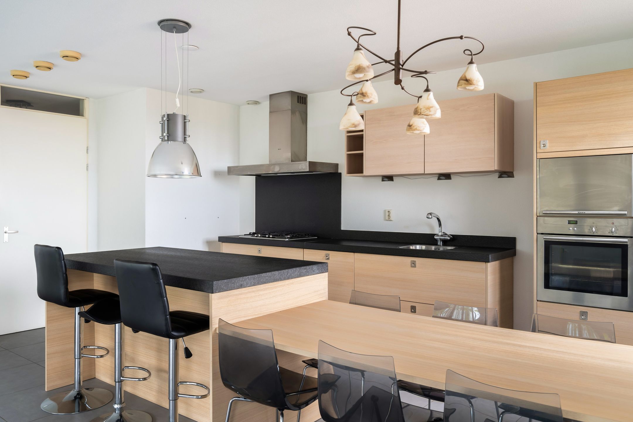 Foto 21 van Stadhoudersplein 67