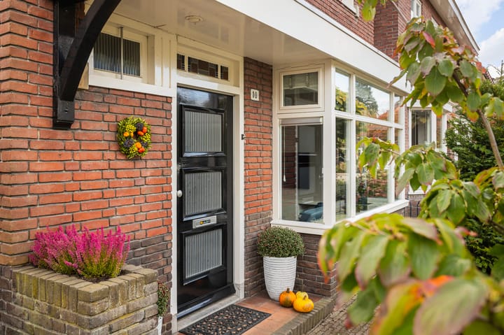 Photo 6 of Richard Holstraat 10