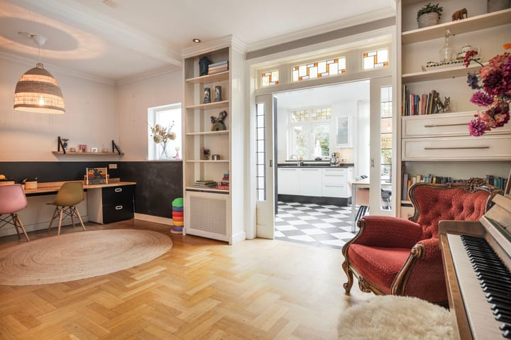 Photo 16 of Richard Holstraat 10