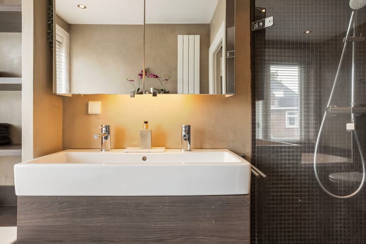 Photo 31 of Richard Holstraat 10