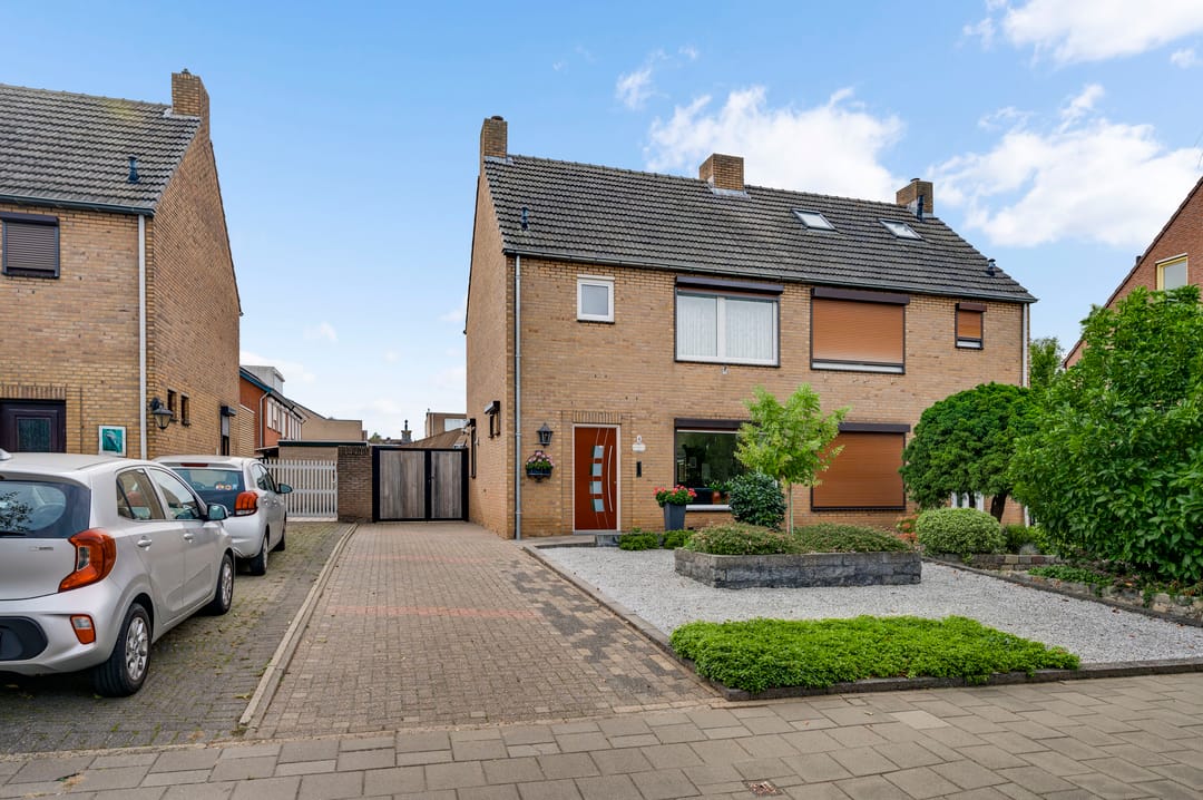 Photo 1 of Schepen van Hertefeltstraat 4