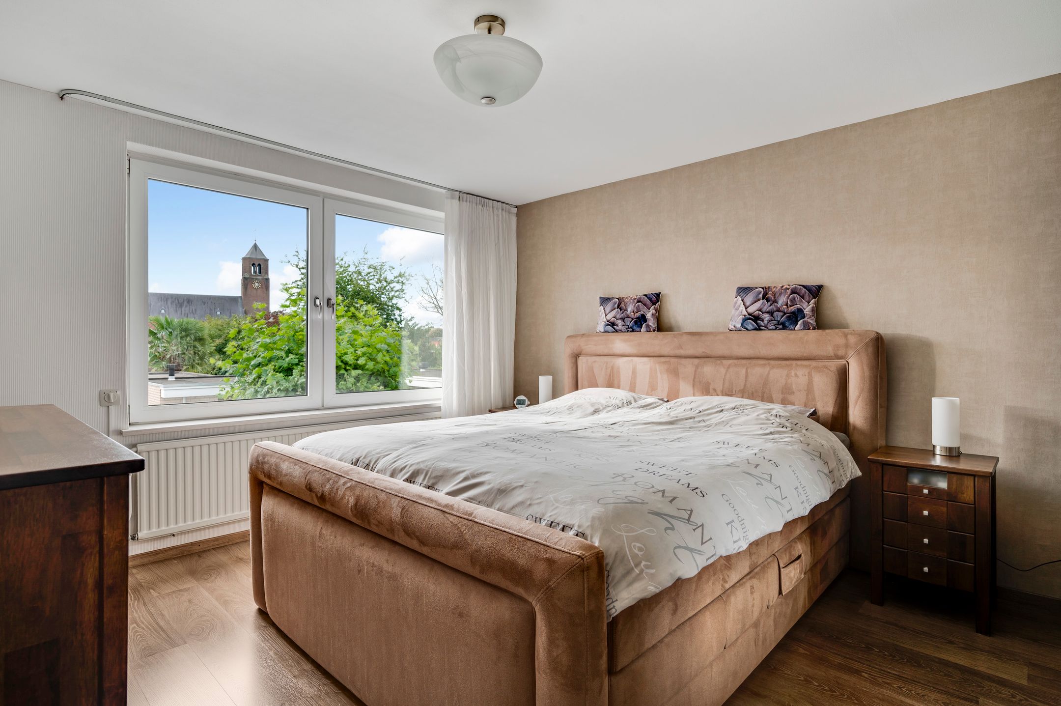 Photo 12 of Schepen van Hertefeltstraat 4