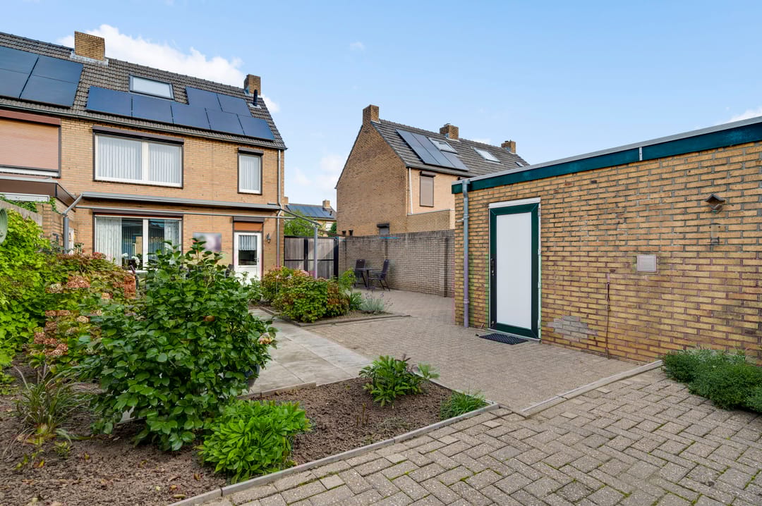 Photo 22 of Schepen van Hertefeltstraat 4