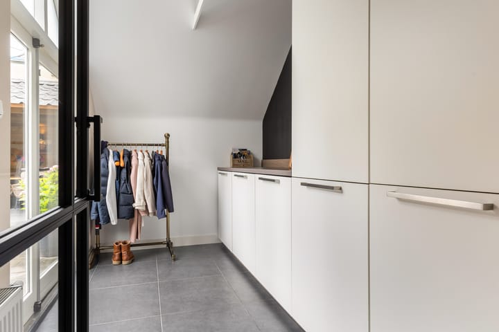 Photo 11 of Hoenderparkweg 168