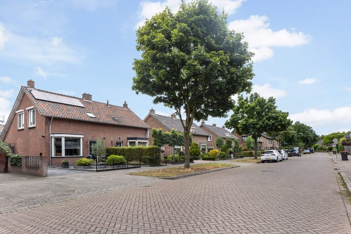 Photo 26 of Hoenderparkweg 168