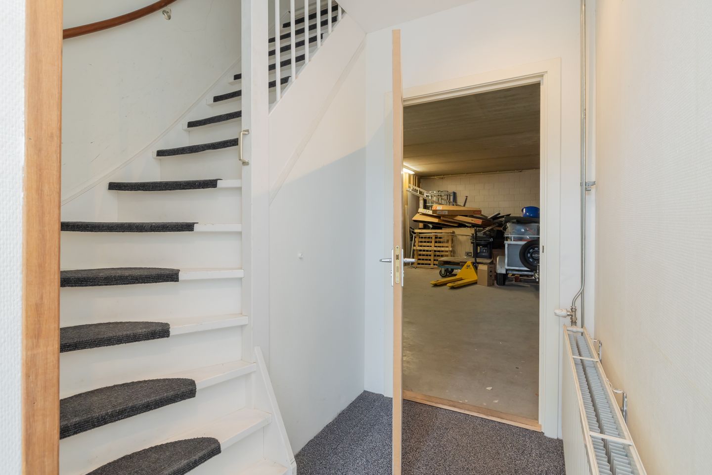 Bekijk foto 5 van Achthovenerweg 17-H