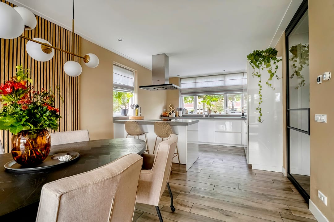 Foto 2 van Rijshornstraat 82-D