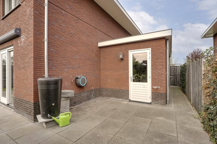 Foto 28 van Rijshornstraat 82-D