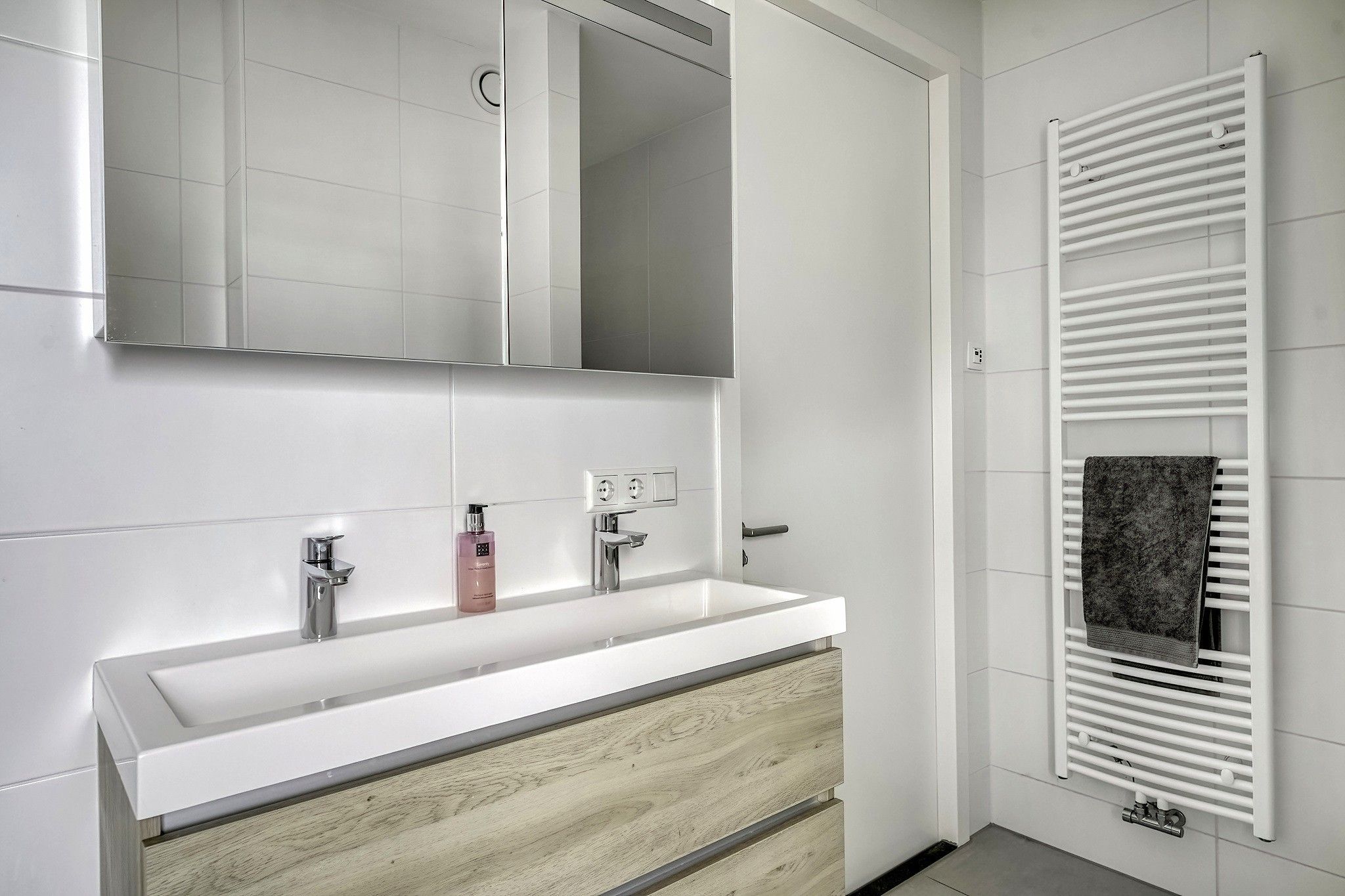 Foto 39 van Rijshornstraat 82-D