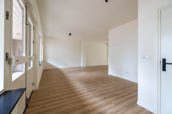 Foto 27 van Grotestraat 13