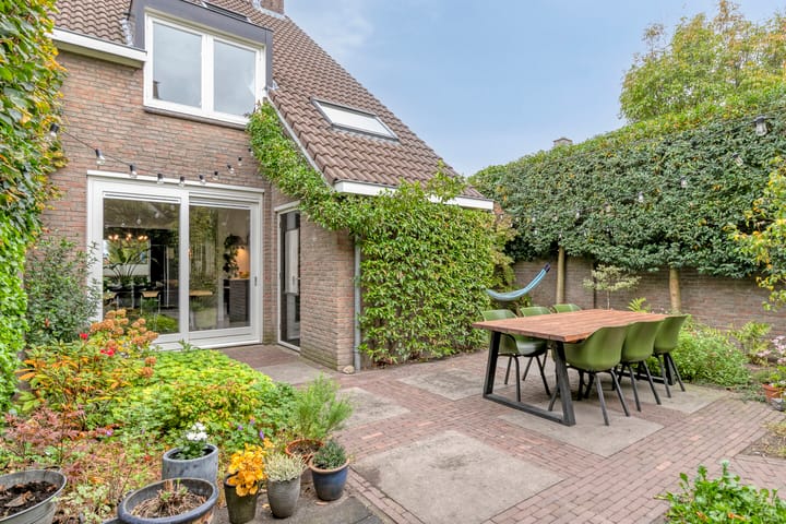 Foto 4 van Limburgstraat 28