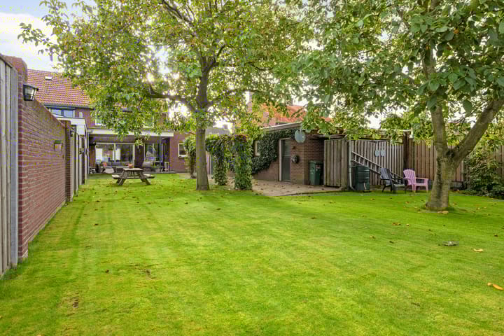 Photo 36 of Eelserstraat 5