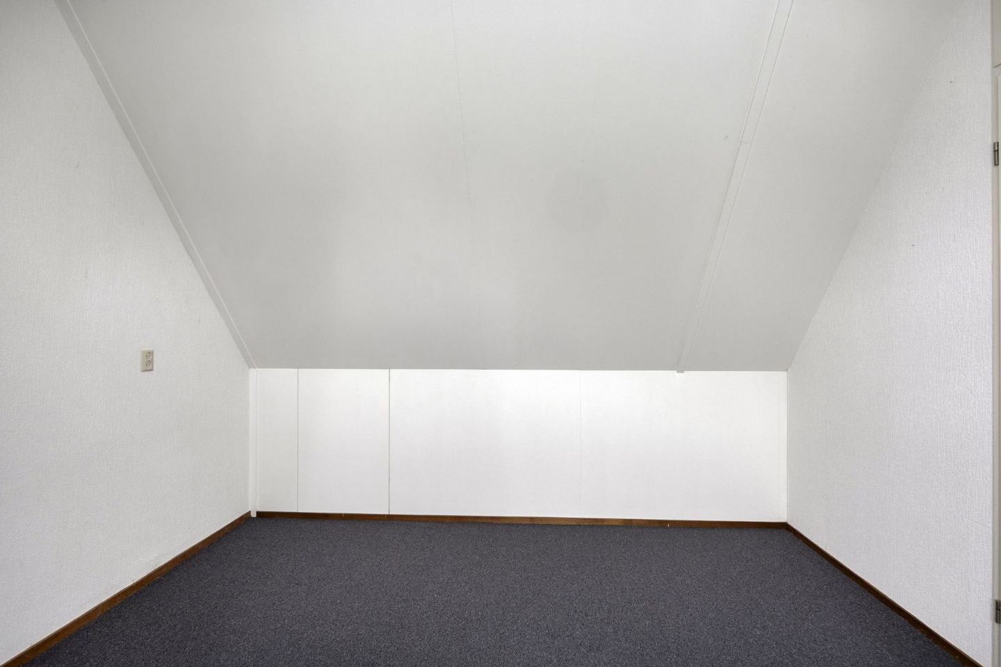 Photo 25 of Hoefbladveld 33