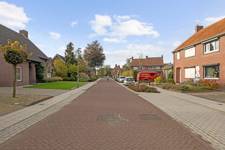 Photo 55 of Eelserstraat 5