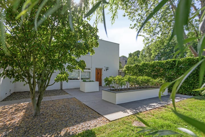 Photo 8 of Dawson-Nes 3