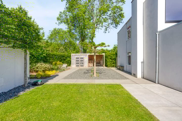 Photo 37 of Dawson-Nes 3