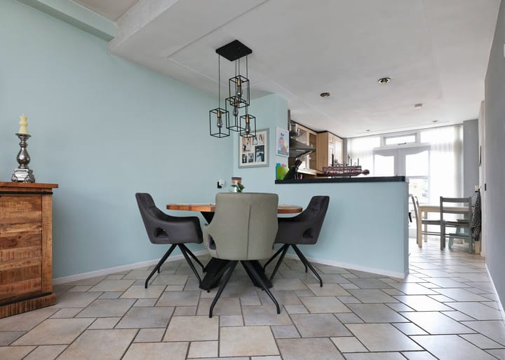 Photo 6 of Langeweide 104