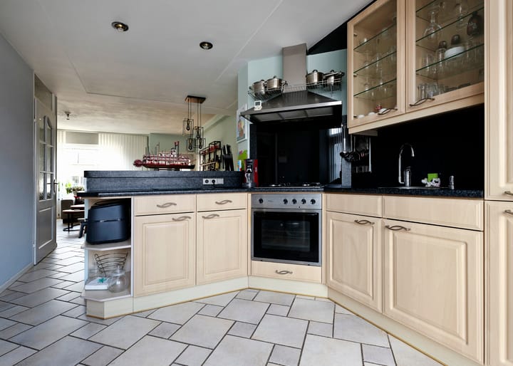 Photo 8 of Langeweide 104