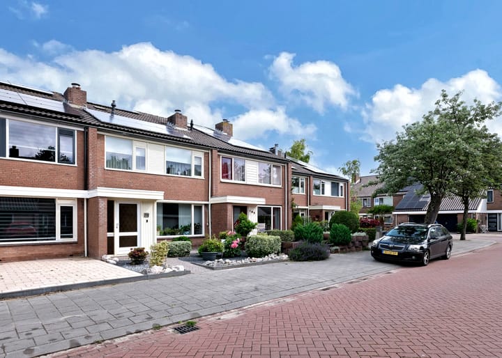 Photo 31 of Langeweide 104