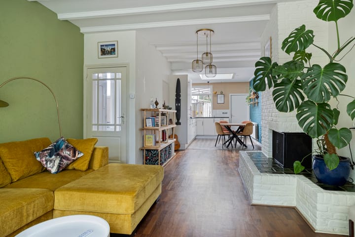 Photo 10 of Bruggertstraat 317