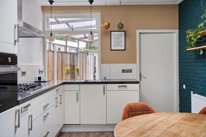 Photo 13 of Bruggertstraat 317